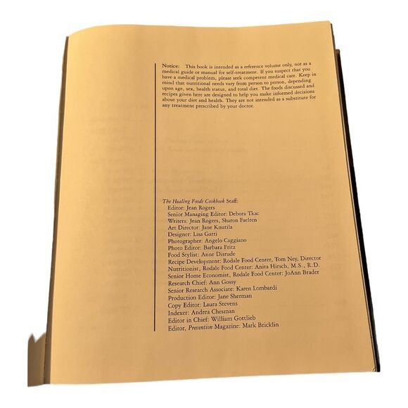 The Healing Foods Cookbook: 400 Delicious Recipes With Curative Power (Hardcover - Picture 11 of 11